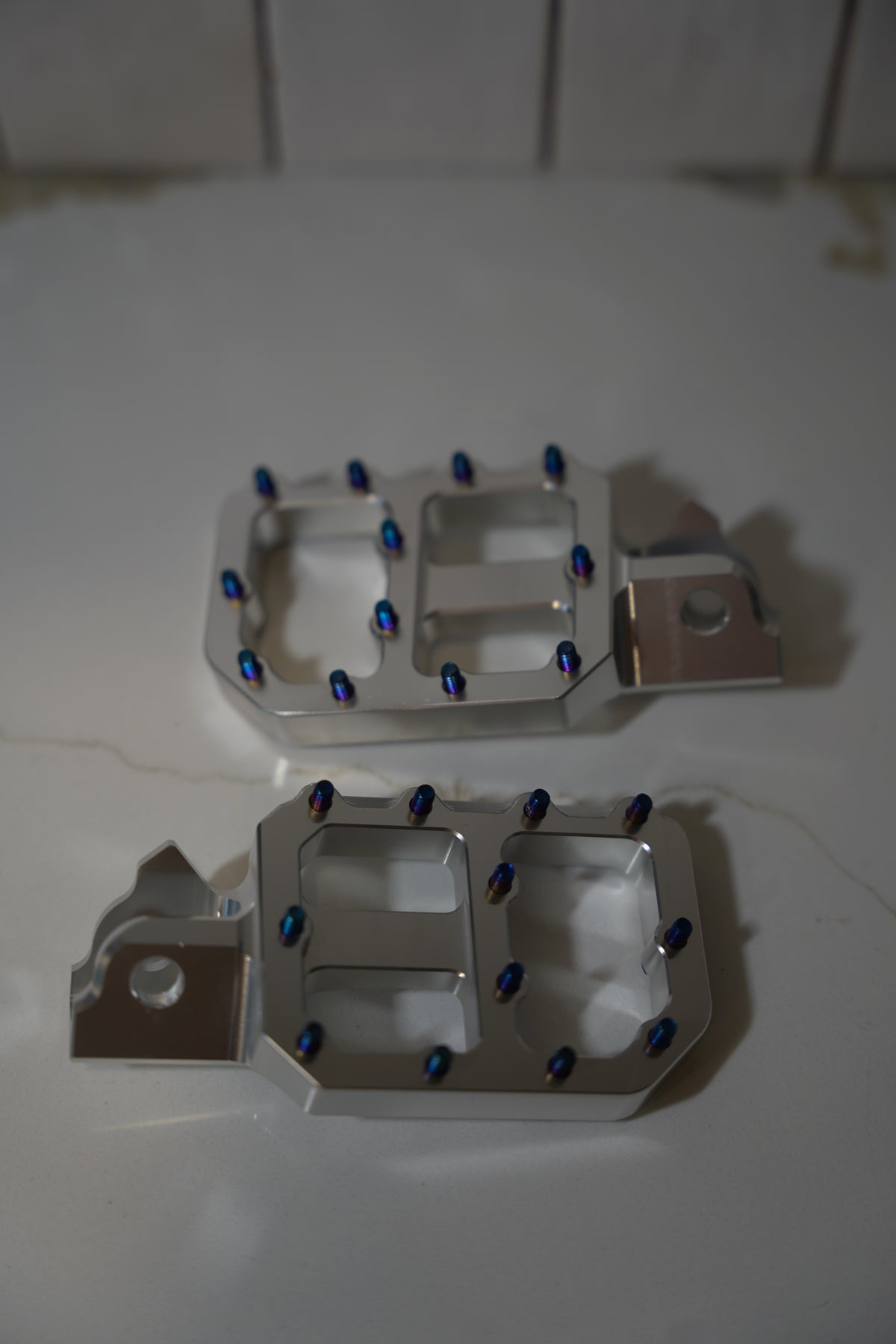ruinmoto Chrome Wide Pegs